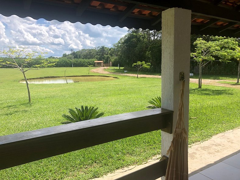 Casa de Campo com Piscina e Churrasqueira