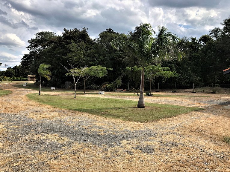 Casa de Campo com Piscina e Churrasqueira