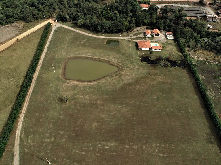 Casa de Campo com Piscina e Churrasqueira