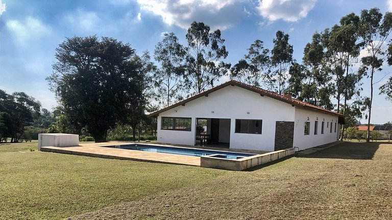 Casa de Campo Ideal para Famílias e Amigos