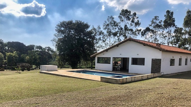 Casa de Campo Ideal para Famílias e Amigos