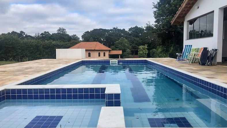 Casa de Campo Ideal para Famílias e Amigos